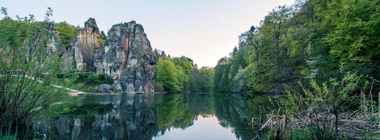 Teutoburger Wald mit seinen berühmten Externsteinen