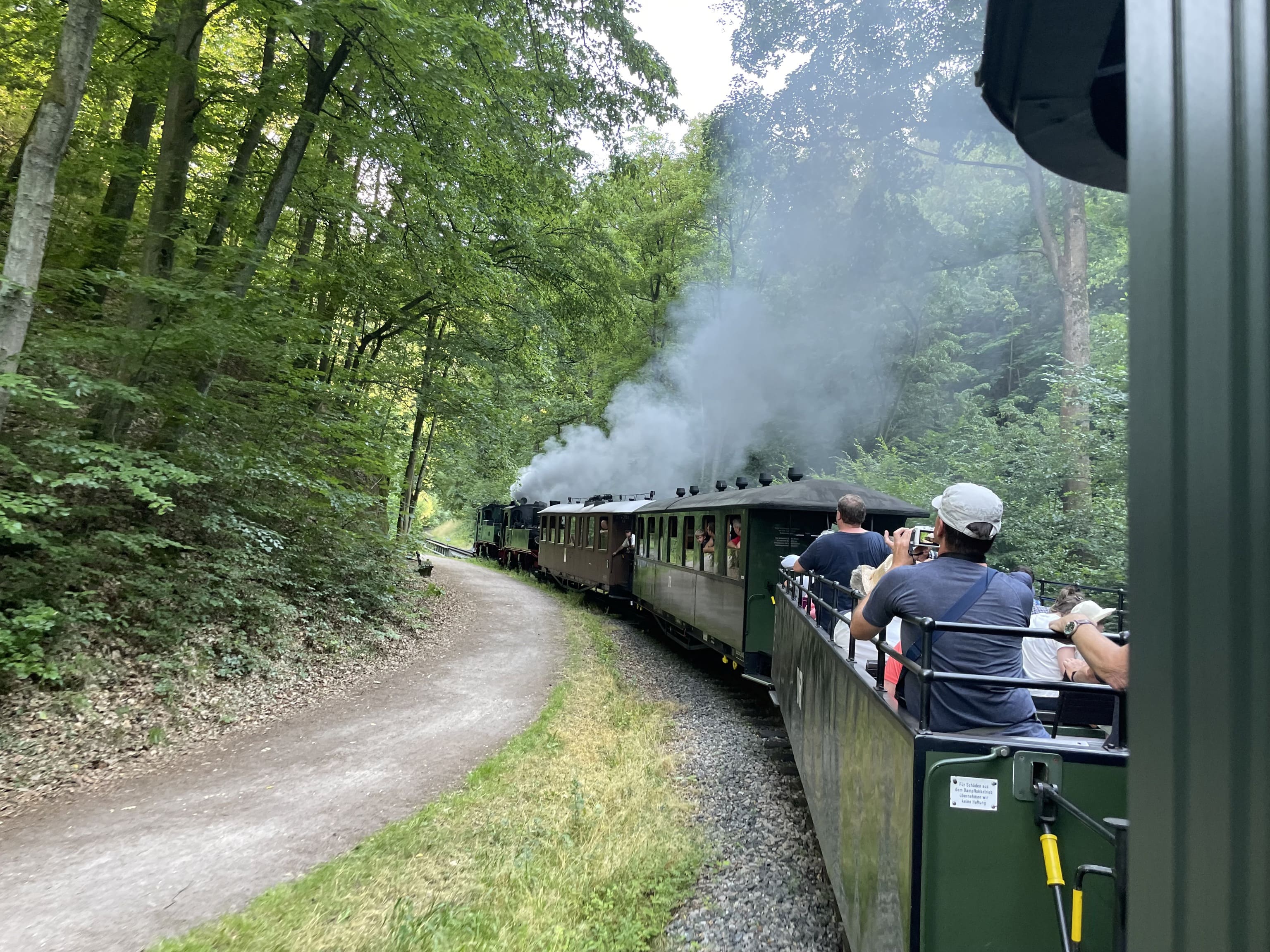Weißeritztalbahn im Rabenauer Grund
